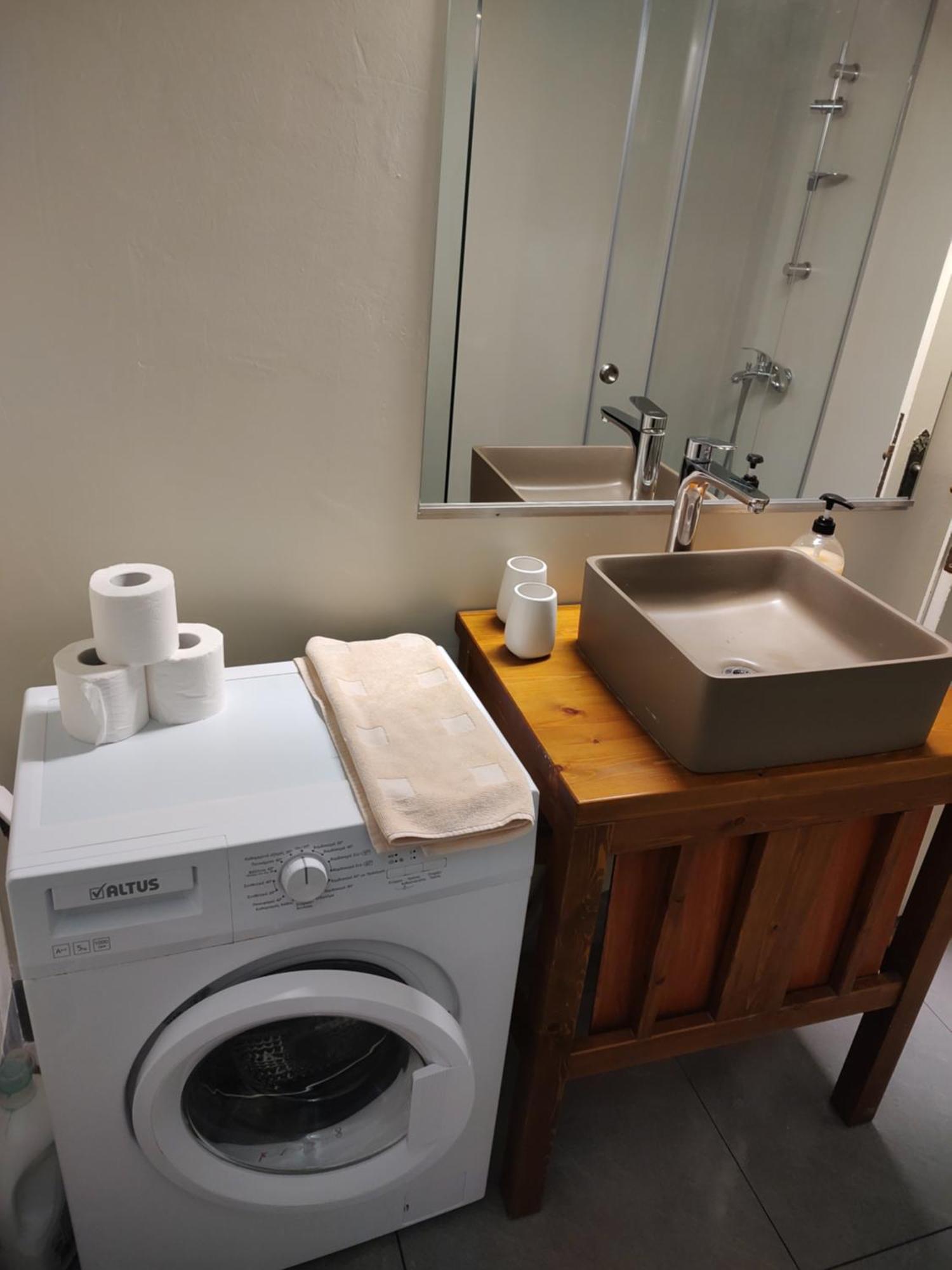 Spacious Townhouse Close To Chania Center Exteriör bild